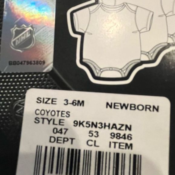 NHL Arizona Coyotes Infant Black Gray Red Creeper Bodysuit Boys Size 3-6M. New! - Picture 5 of 8